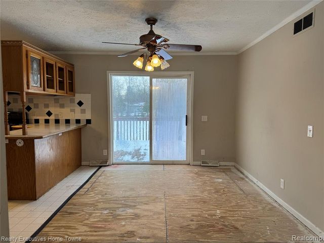 2045 Yeager Street, Port Huron, MI 48060