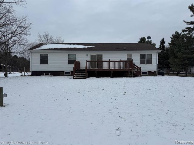 2045 Yeager Street, Port Huron, MI 48060