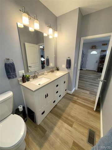 15383 County Road 6220, Edgar Springs, MO 65462