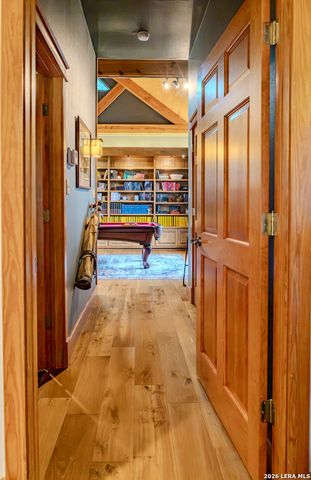 712 W TRAVIS ST, Fredericksburg, TX 78624