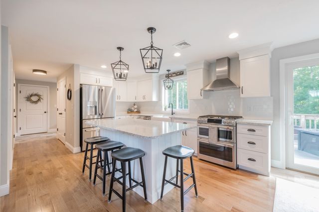 101 Nautical Way, Plymouth, MA 02360