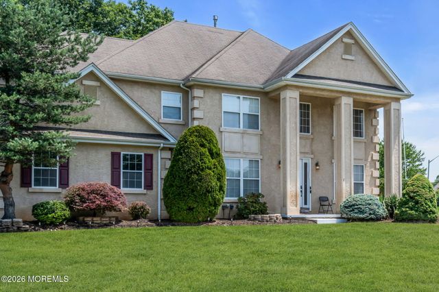 2 Muirwood Court, Jackson, NJ 08527