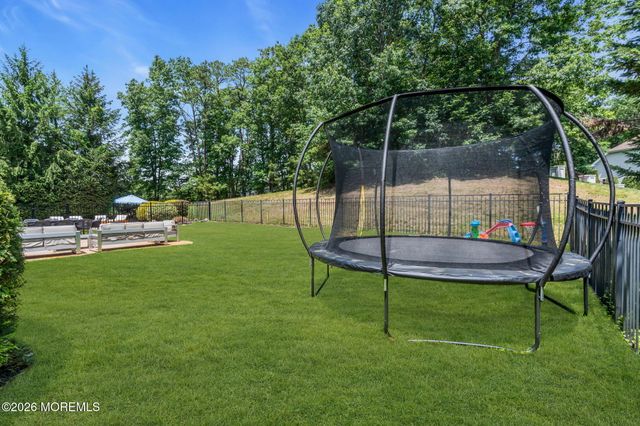 2 Muirwood Court, Jackson, NJ 08527