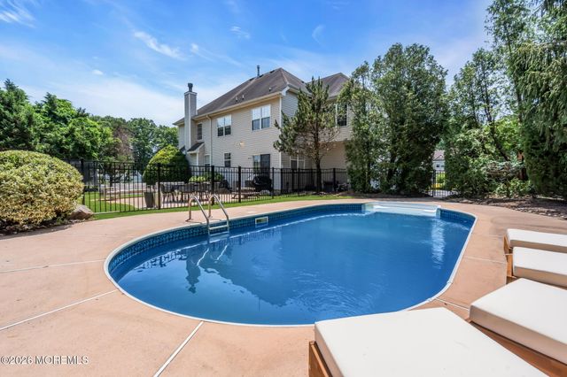 2 Muirwood Court, Jackson, NJ 08527