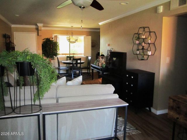 12212 N PARADISE VILLAGE Parkway S 347, Phoenix, AZ 85032
