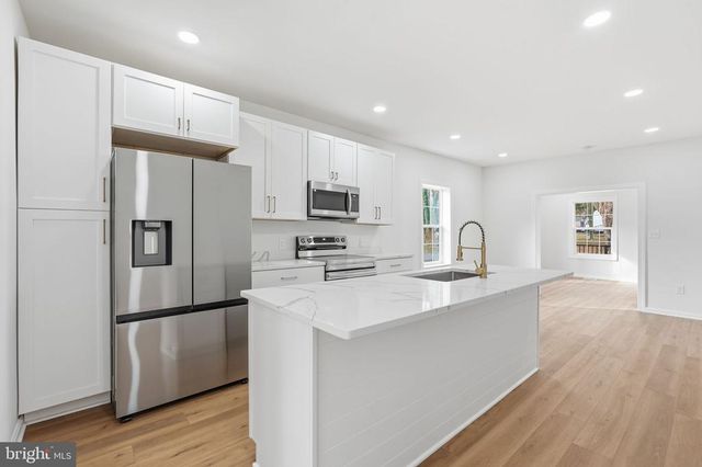 12219 RIVER RD, Remington, VA 22734