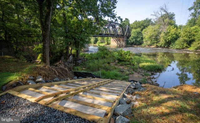 12219 RIVER RD, Remington, VA 22734