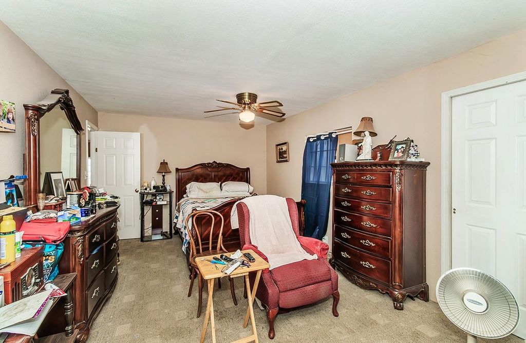 Image 21 of property listing at 40696 Oakwood Road, Madera, CA 93636