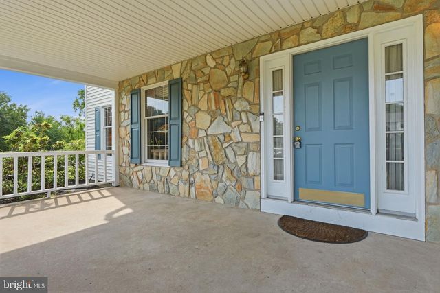 625 TEICH DR, Yardley, PA 19067
