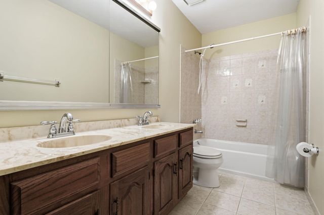 625 TEICH DR, Yardley, PA 19067