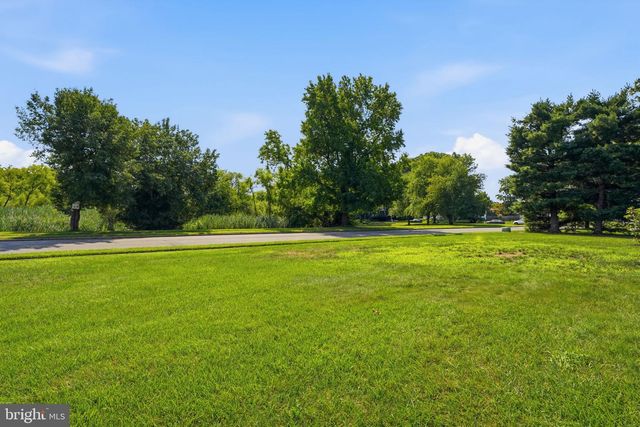 625 TEICH DR, Yardley, PA 19067