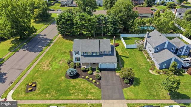625 TEICH DR, Yardley, PA 19067