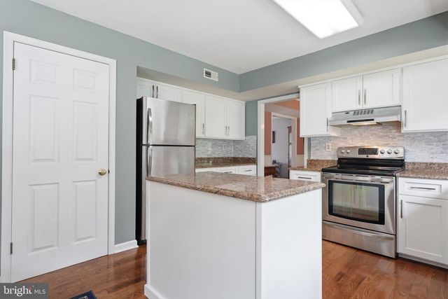 625 TEICH DR, Yardley, PA 19067