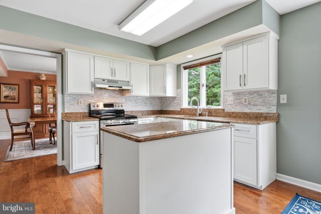 625 TEICH DR, Yardley, PA 19067
