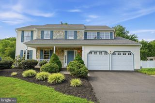 625 TEICH DR, Yardley, PA 19067