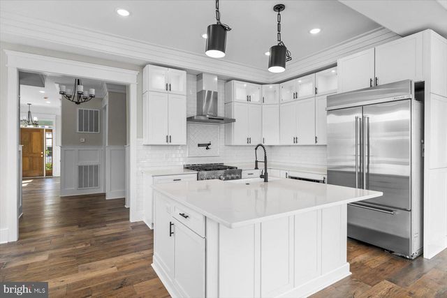 1111 SOPHIA ST, Fredericksburg, VA 22401