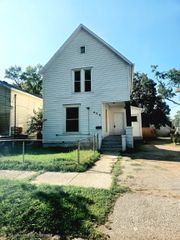 906 Hudson Street, Elkhart, IN 46516