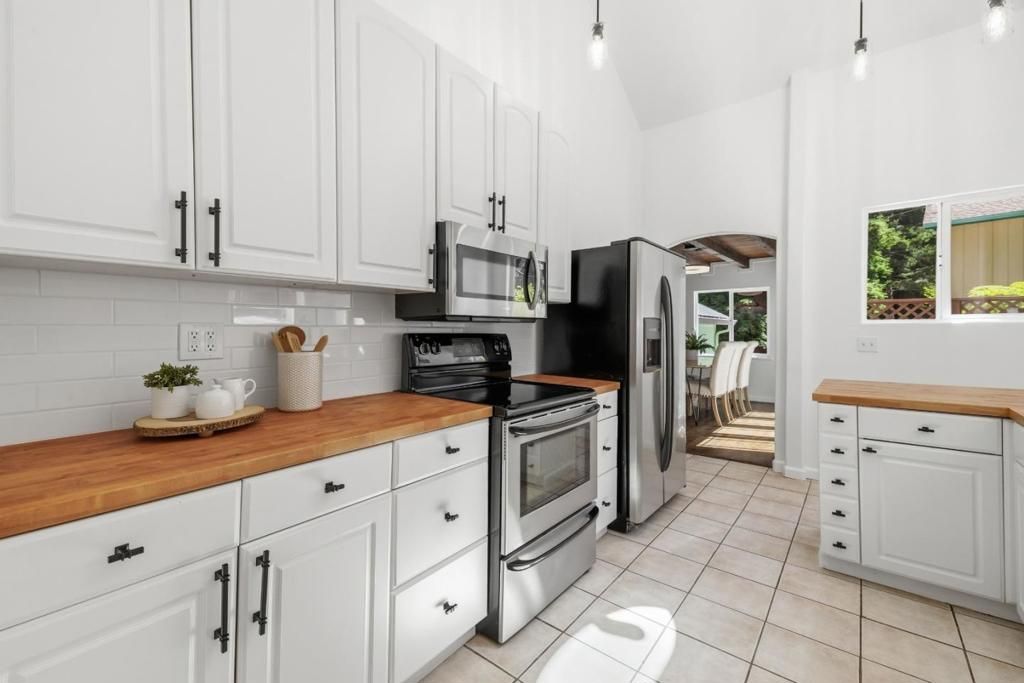 Image 9 of property listing at 2697 Branciforte Drive, Santa Cruz, CA 95065