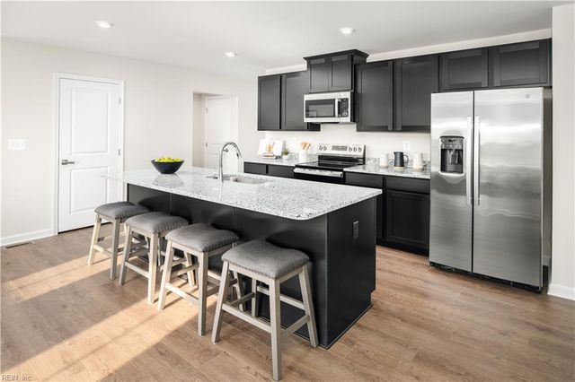 611 Susan ST, Portsmouth, VA 23701