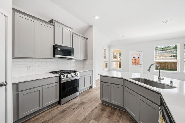 7514 Tall Foxglove Court, Fulshear, TX 77441