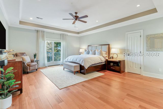 22 Folly Field Road 5, Hilton Head Island, SC 29928