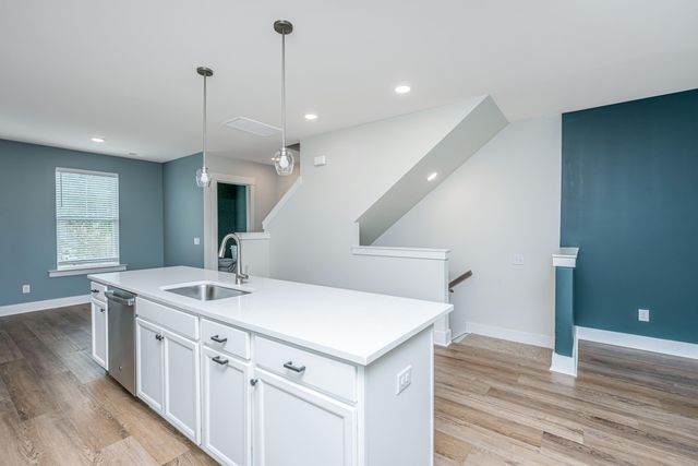 2004 Callaway Circle, Hanahan, SC 29410
