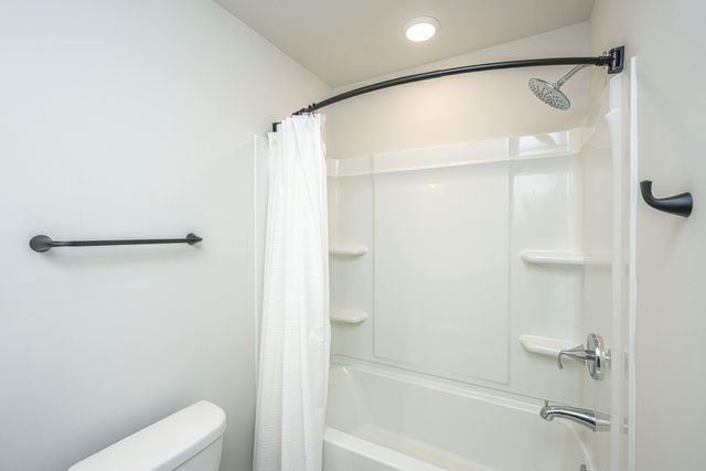 2004 Callaway Circle, Hanahan, SC 29410