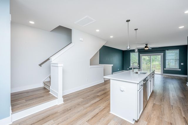 2004 Callaway Circle, Hanahan, SC 29410