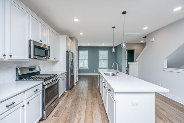 2004 Callaway Circle, Hanahan, SC 29410
