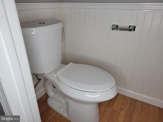 2904 SAXONY DR, Mount Laurel, NJ 08054