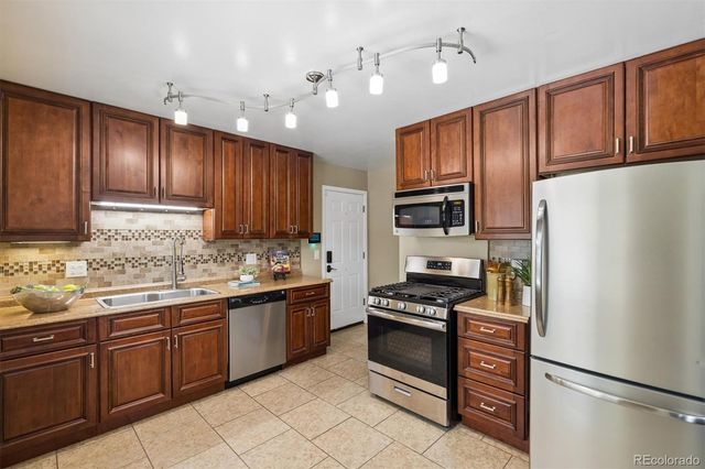 2811 S Yates Street, Denver, CO 80236