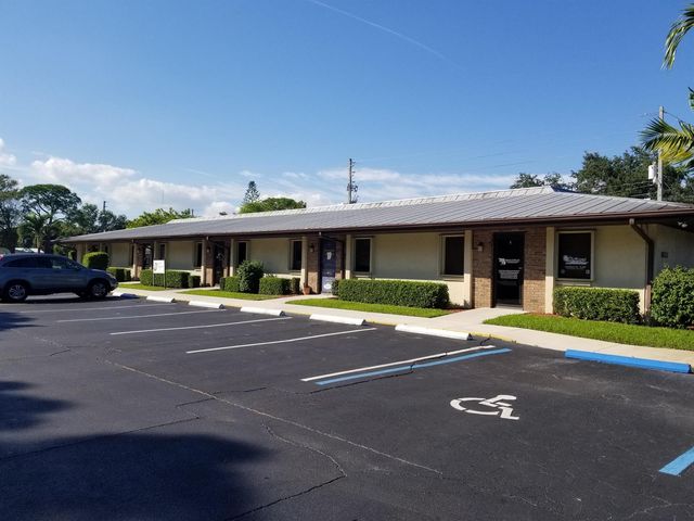1803 & 1805 S 25th Street, Fort Pierce, FL 34947