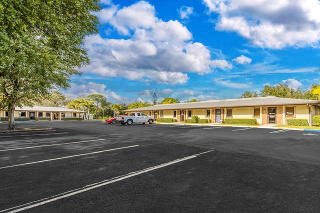 1803 & 1805 S 25th Street, Fort Pierce, FL 34947