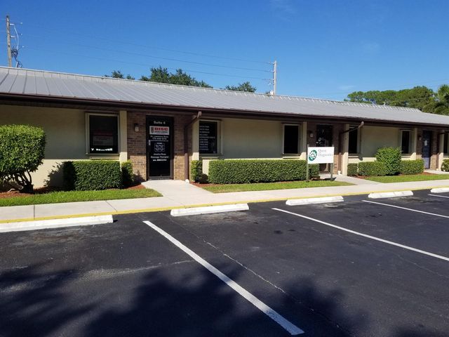 1803 & 1805 S 25th Street, Fort Pierce, FL 34947