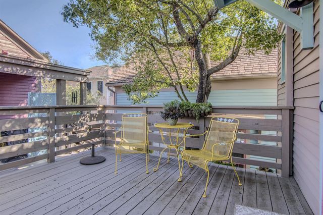 2019 Avenue M rear, Galveston, TX 77550