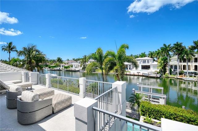 1888 6th ST S, Naples, FL 34102