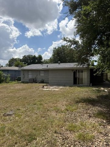 6111 Doulton Drive, Houston, TX 77033