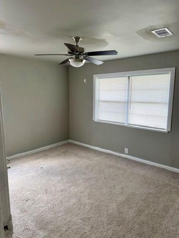 6111 Doulton Drive, Houston, TX 77033