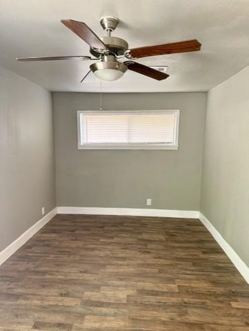 6111 Doulton Drive, Houston, TX 77033