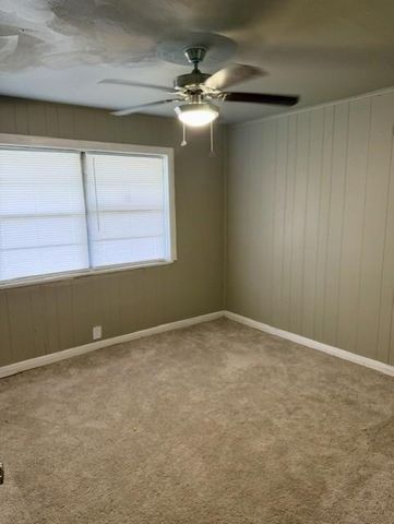 6111 Doulton Drive, Houston, TX 77033