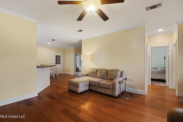 14 Fleur De Lis, Hattiesburg, MS 39402