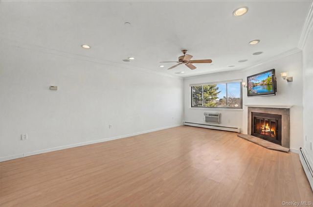 50 Dekalb Avenue 2E, White Plains, NY 10605