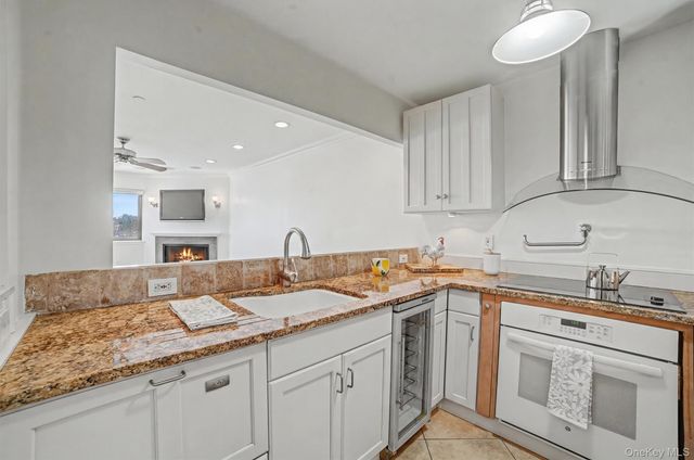 50 Dekalb Avenue 2E, White Plains, NY 10605