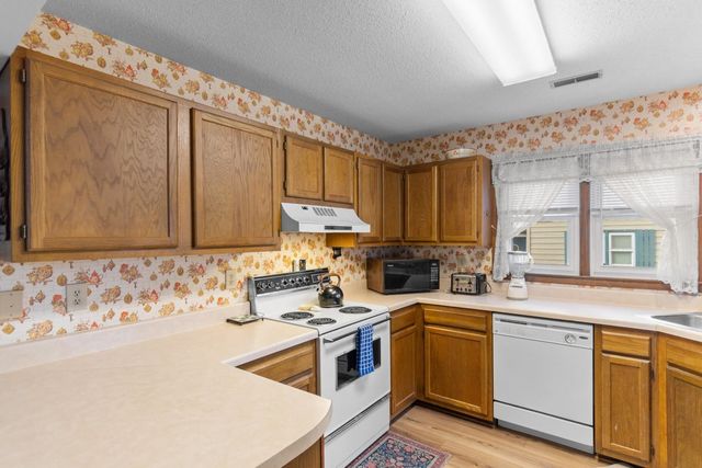 4519 Hedrick St., Myrtle Beach, SC 29582