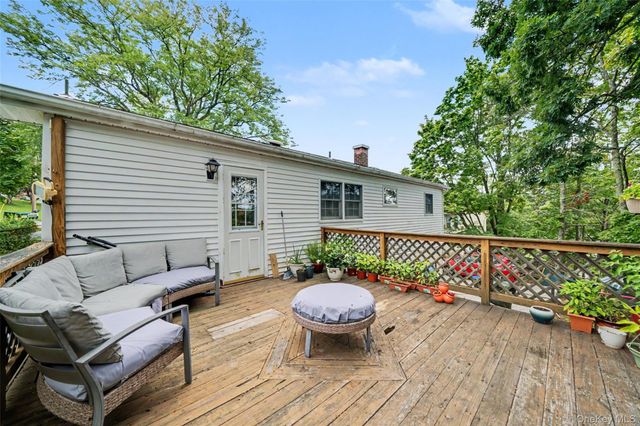 1 Austin Court, Monroe, NY 10950