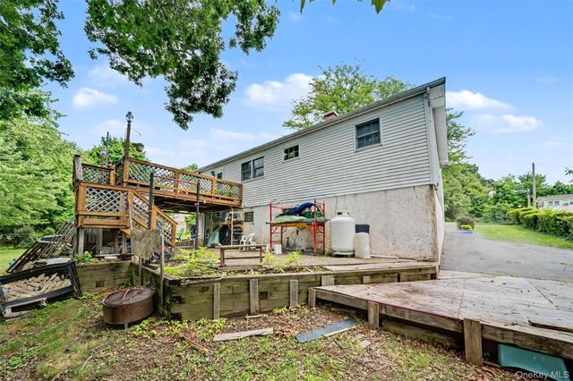 1 Austin Court, Monroe, NY 10950