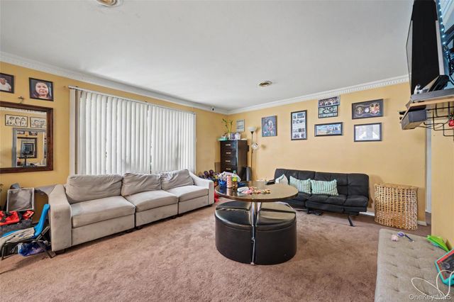 1 Austin Court, Monroe, NY 10950