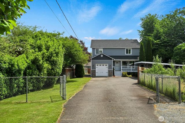 208 5th Street, Sultan, WA 98294