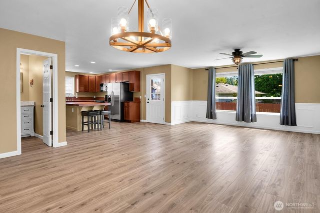 208 5th Street, Sultan, WA 98294