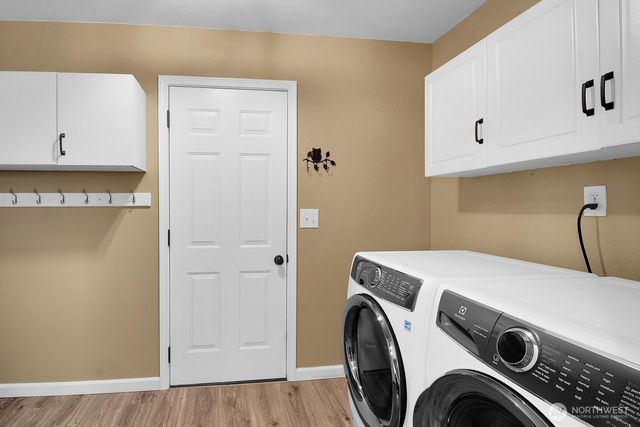 208 5th Street, Sultan, WA 98294